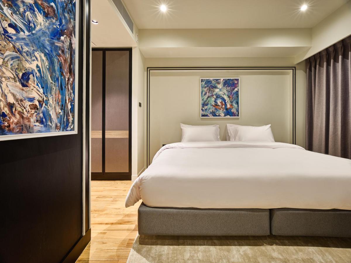 Floral Court Hotel & Residence Sukhumvit 13 Bangkok Bagian luar foto